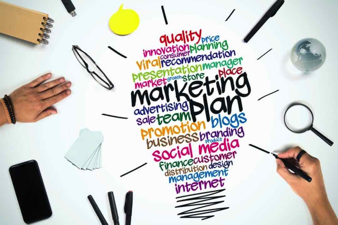 Các yếu tố ảnh hưởng đến chiến lược Marketing hiện nay